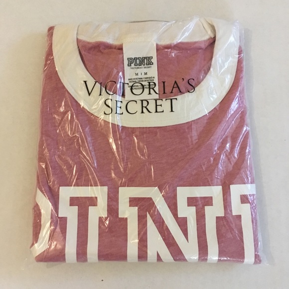 Victoria Secret PINK Logo T-Shirt - Picture 2 of 6